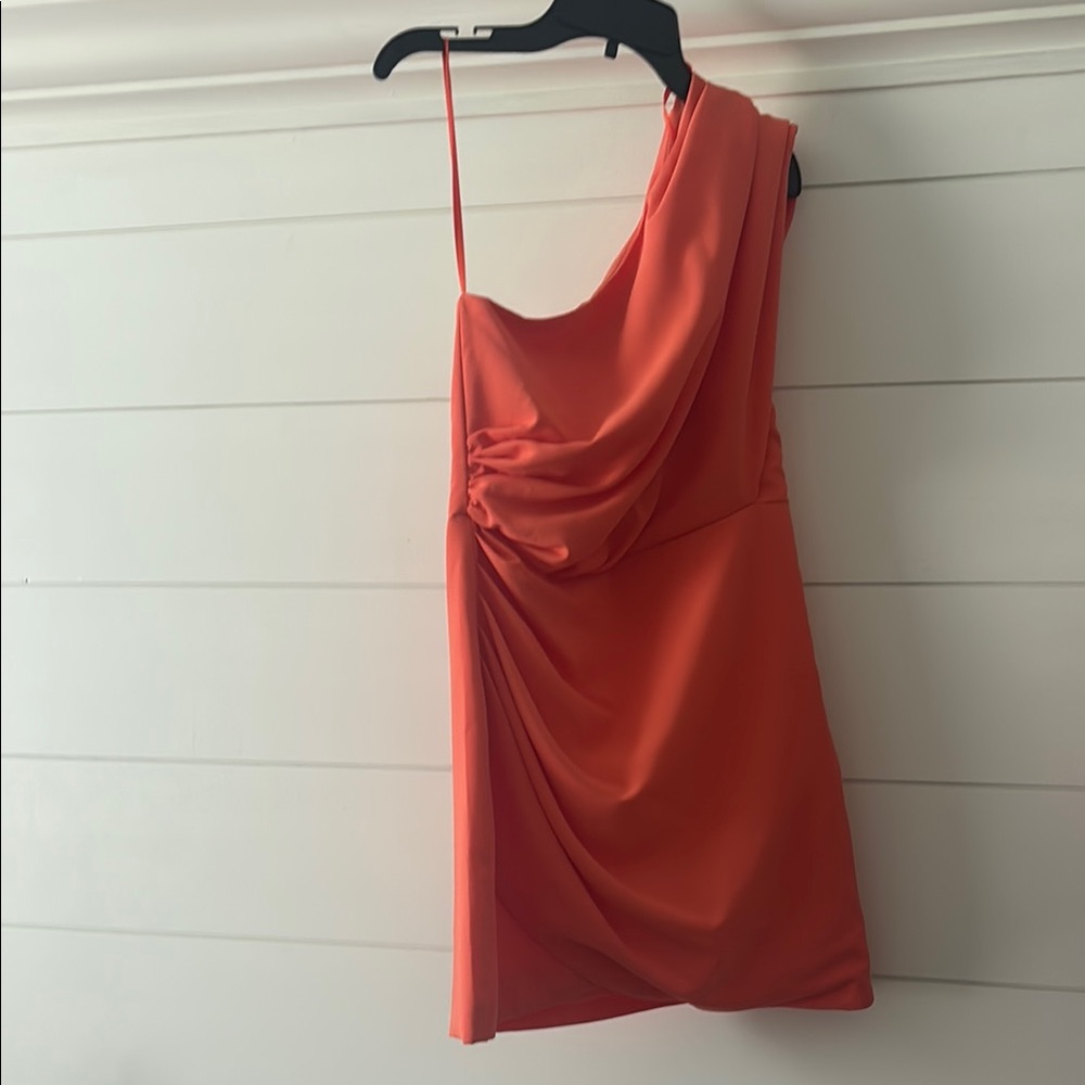 Elegant Orange One-Shoulder Dress